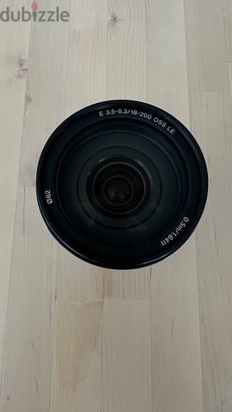 Sony 18-200mm F3.5-6.3 E-Mount Lens SEL18200LE