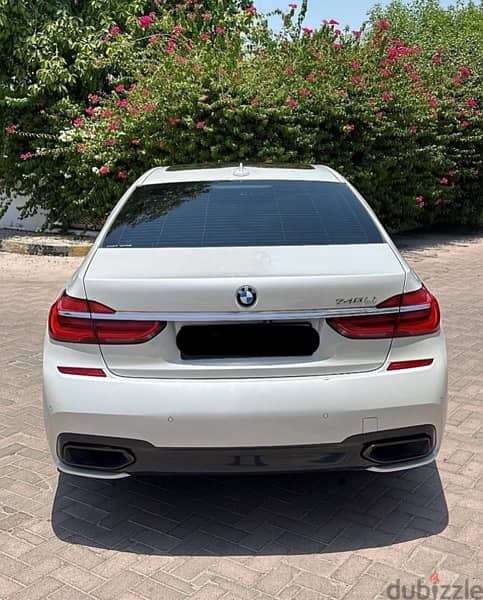 BMW 740 2018 5