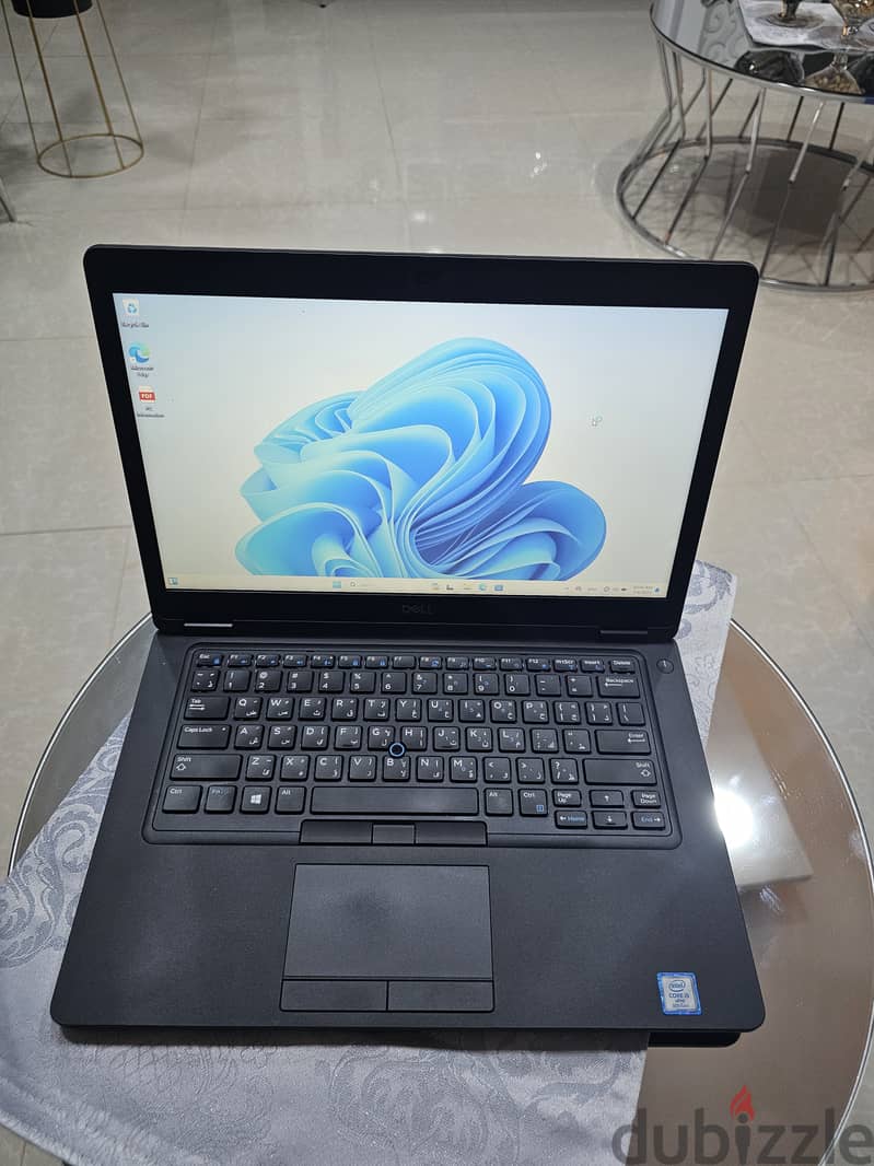 Dell laptop core i5 8th 8gb 256gb 2