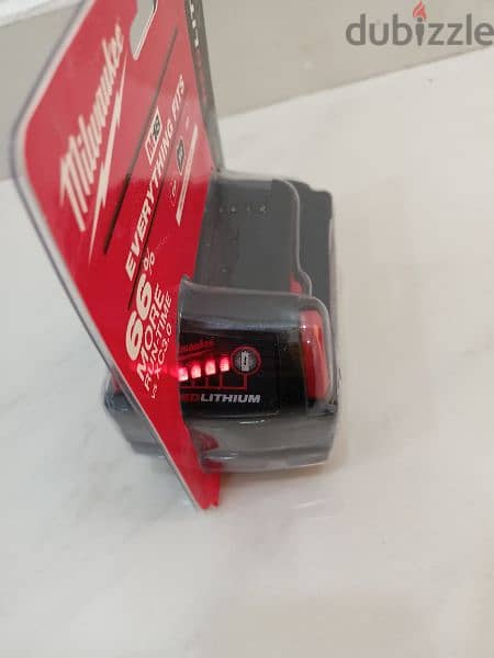 New Milwaukee M18 Battery RedLithium XC 5AH بطارية ملواكي جديدة 3