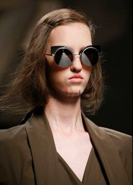 women sunglasses Fendi 4