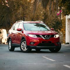 Nissan X-Trail 2015 / Good condition / Red