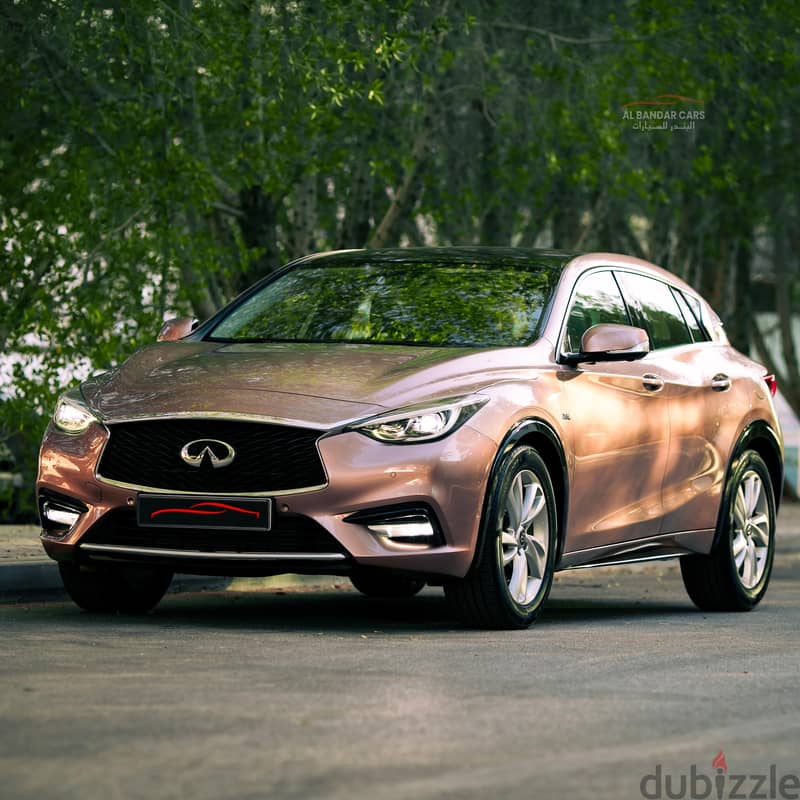 Infiniti Q30 2017 / RoseGold / Good condition 6