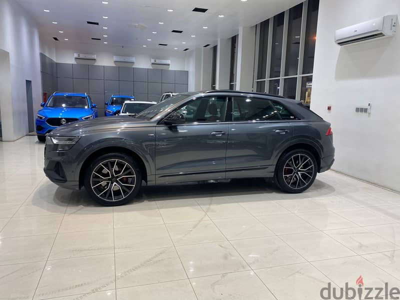 Audi Q8 2019 GREY 2