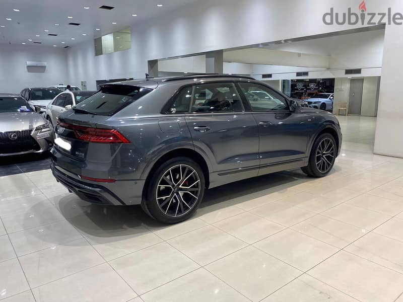 Audi Q8 2019 GREY 5