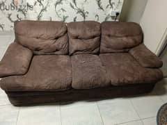 American leather sofa super comfy للبيع صوفا امريكي مريحا جدا