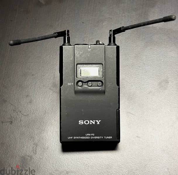 sony wireless microphones with protective case 1