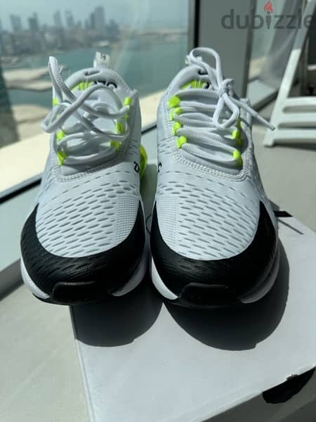 nike air 270 brand new 2