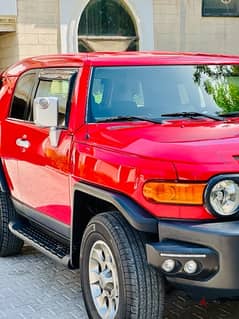TOYOTA FJ CRUISER 2012 | SECOND OWNER | GOOD CONDITION