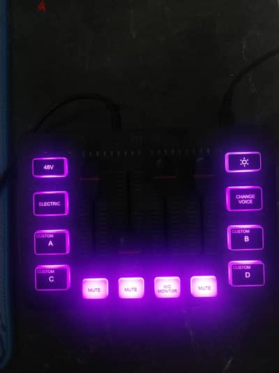 Fifine cs3 gaming USB mixer used for 2 month