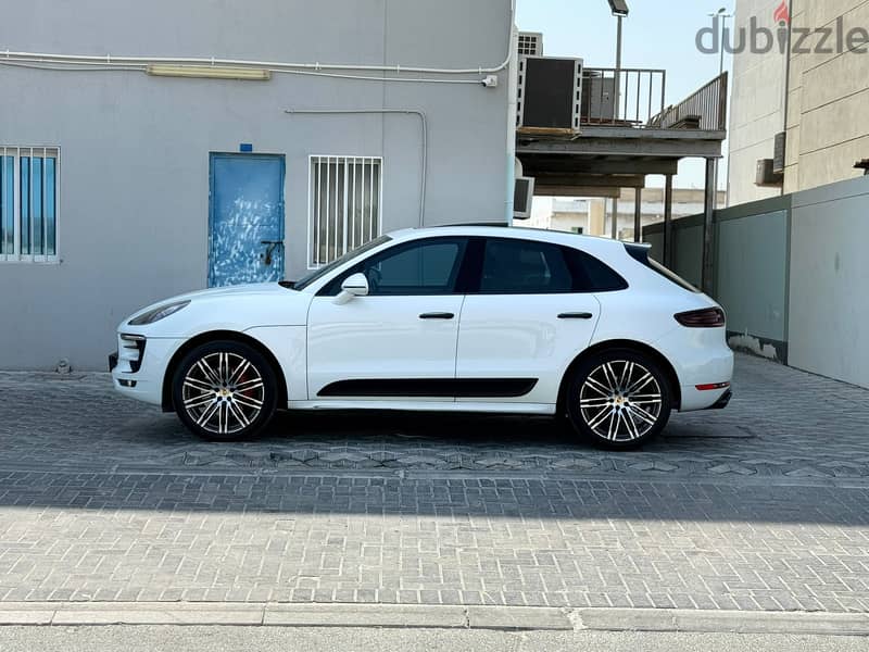 Porsche Macan gts 2017 2