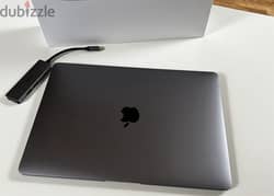 MacBook Air 13 inches M1 Chip