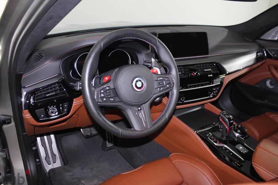 BMW M5 2020 8