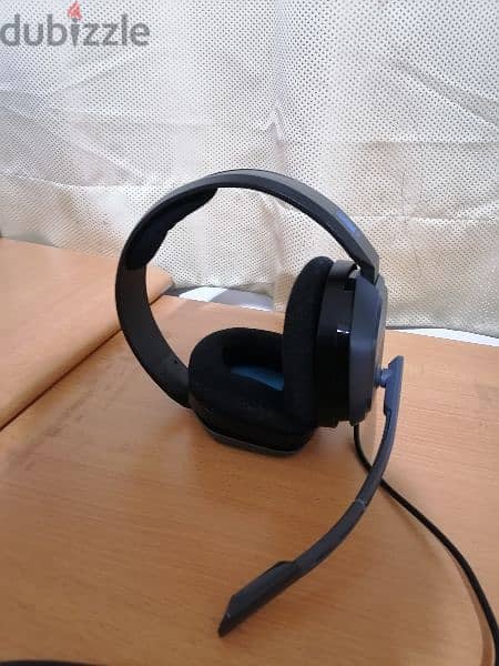 ASTRO A10 BLACK GAMING HEADPHONES 2