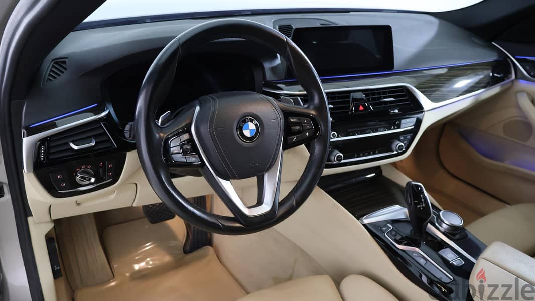 BMW 5-Series 2019 8