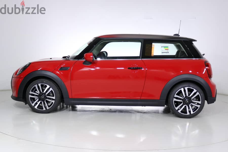 MINI Cooper 2024 3