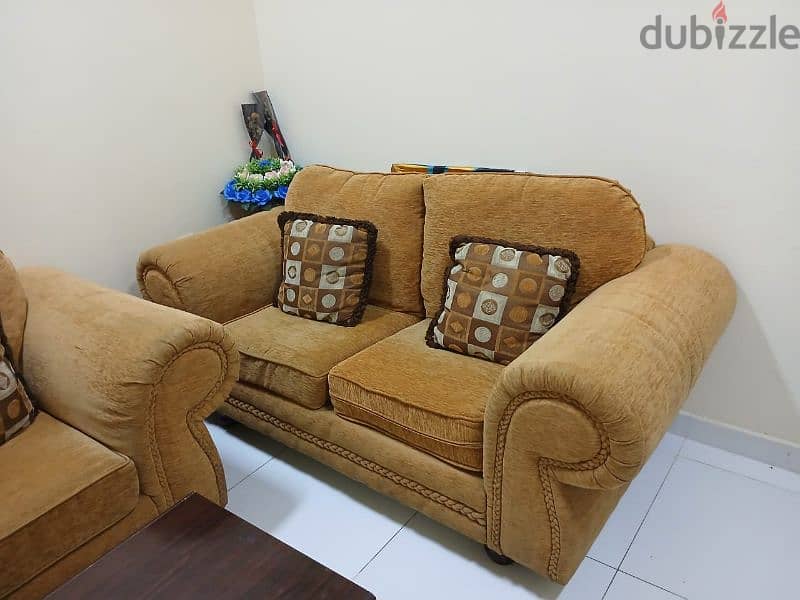 sofa set for sale. 5