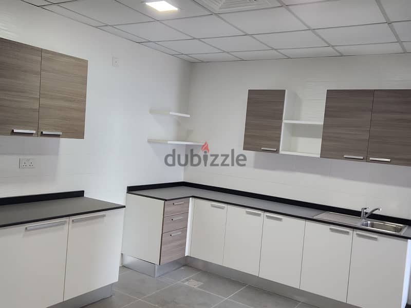 1 bedroom apartment in Durrat Marina 13