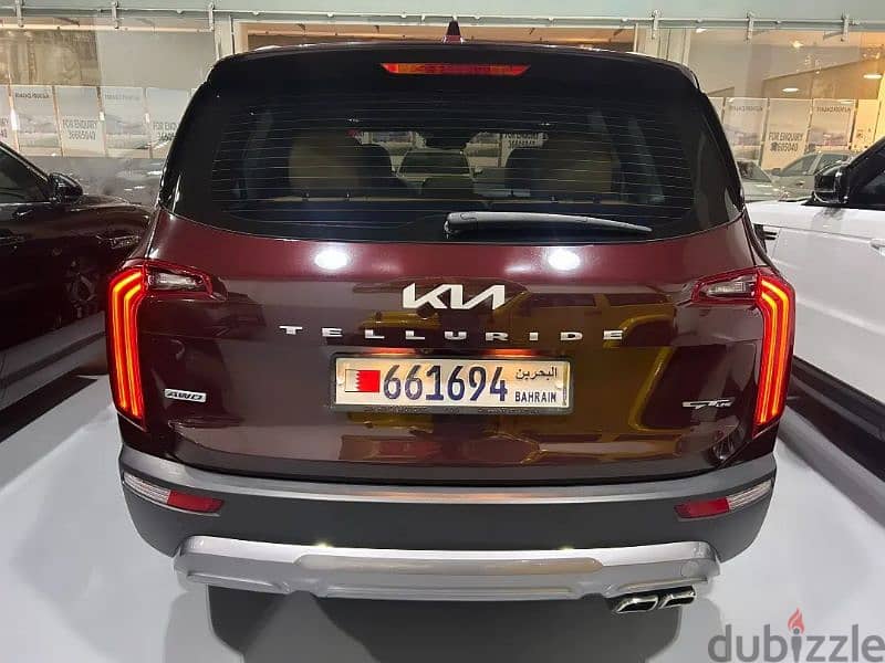 Kia Telluride GT Line 2022 8 Seaters 
Under warranty till 10/2027 9