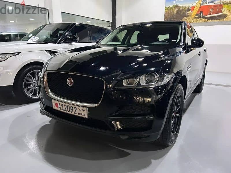 Jaguar F-Pace 35T AWD 2017 V6 3.0L SC 340 HP 83000 km Agent maintained 1