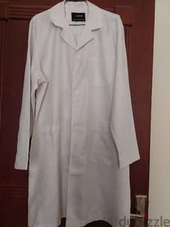 lab coat  for school large without any stains 0