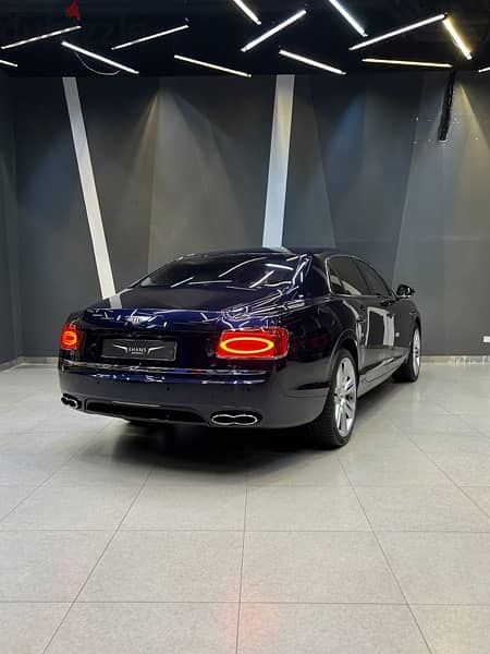 Bentley Flying Spur 2016, 48,km 3