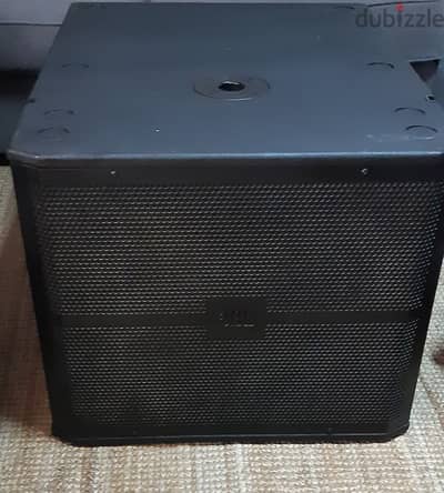 JBL SRX700 bing