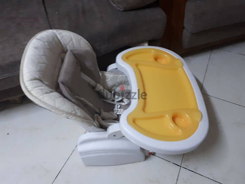 baby feeding chair urgent for sale 3