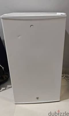 Midea fridge for sale 35 BD