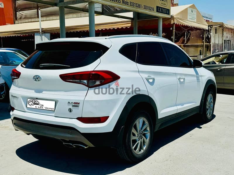 Hyundai Tucson 2016 4WD 2