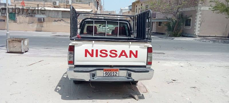 35510663 Nissan Pickup 2012 2