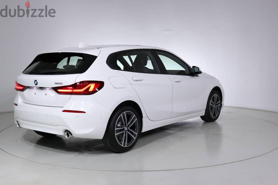 BMW 1-Series 2022 6