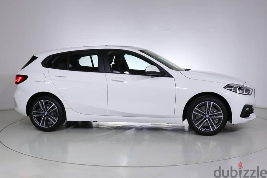 BMW 1-Series 2022 7