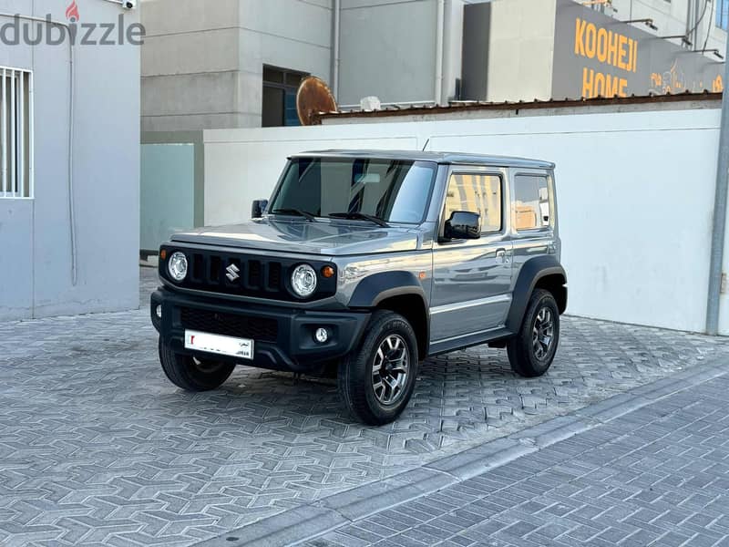 Suzuki Jimny 2023 grey 1