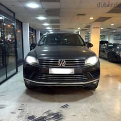 Volkswagen Touareg 2016 model V6