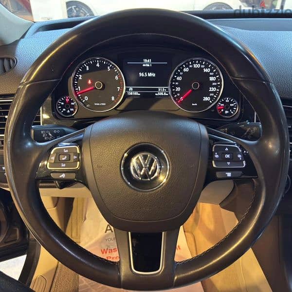 Volkswagen Touareg 2016 model V6 19