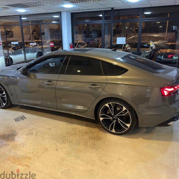 Audi A5 2023 7