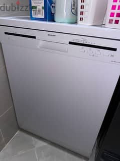 Sharp Dish Washer