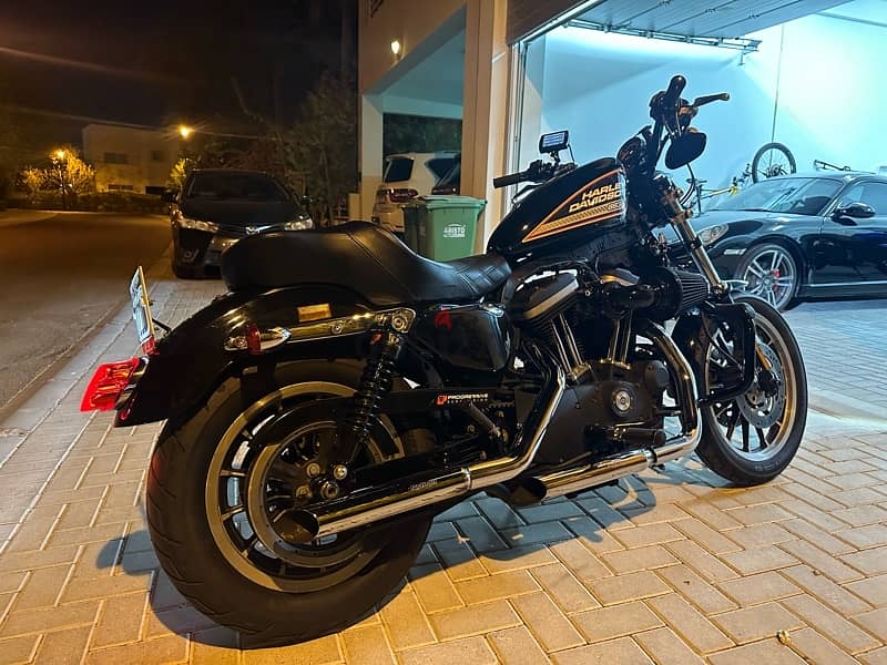 Harley Davidson 883R 2013 3