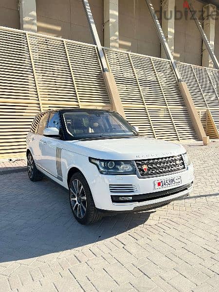 Range Rover Vogue 2016 Low Millage Very Clean Condition 2