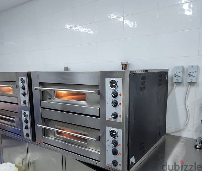 Two pizza ovens for Sale 0