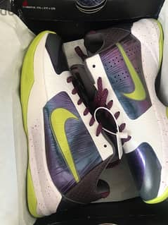 12bd nike kobes 0