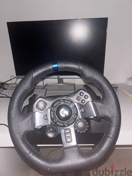 LOGITECH G923 RACING WHEEL AND PEDALS 0