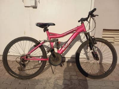 Pink mongoose gear mountain bike. amazing quality.