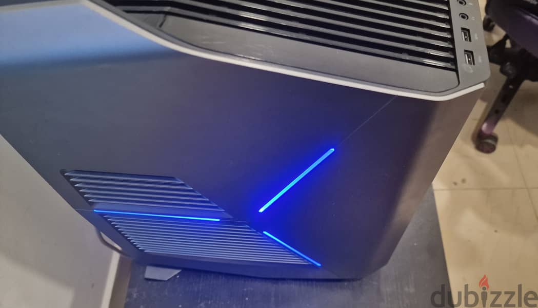 Alienware Aurora Gaming Desktop pc rtx 2080 super intel i7 0