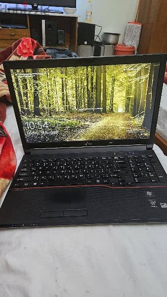 fujitsu lifebook e 554, 16 gb ram ,256 gb ssd 5