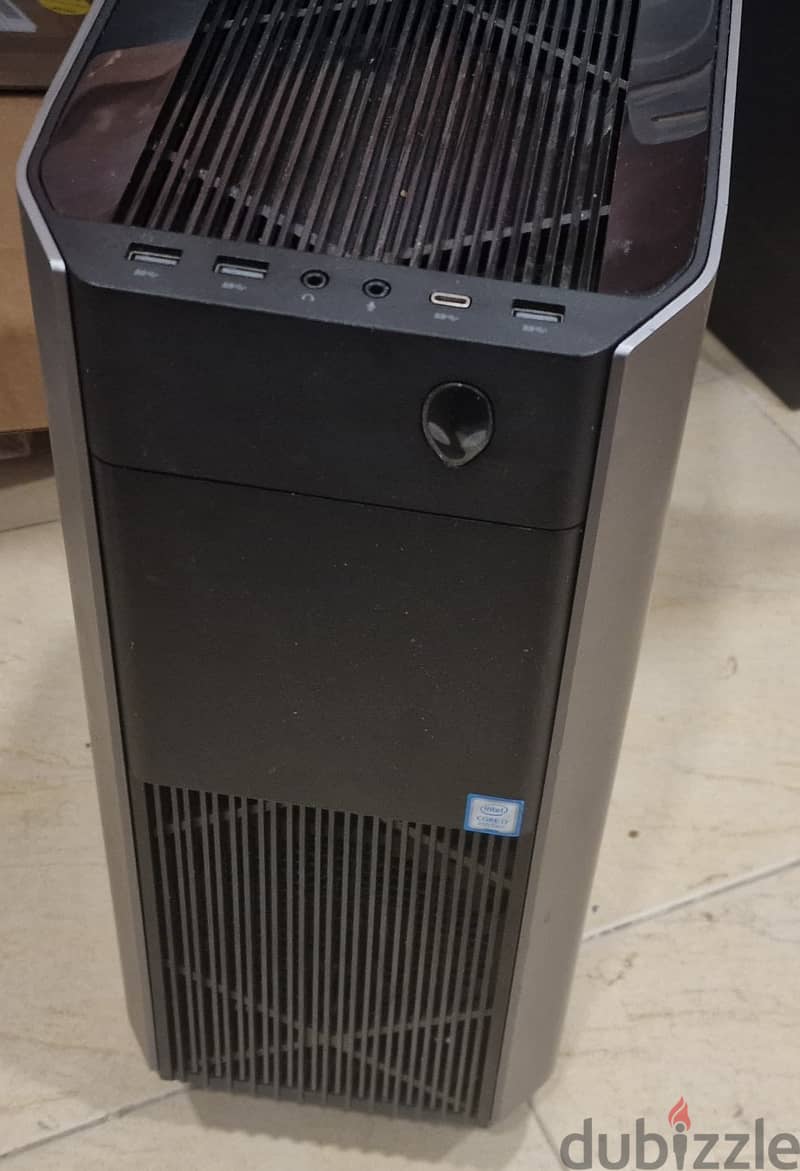 Alienware Aurora Gaming Desktop pc rtx 2080 super intel i7 3