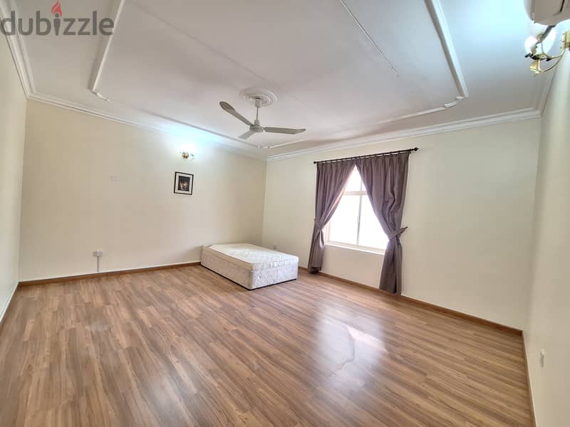 Spacious Flat | Gas Connection | Balcony | Closed Kitchen | Cpr Addres 1