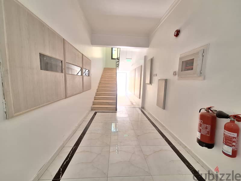 Special Offer!!! l 01 Month Free | 3 Bhk With 4 Bathroom | In Arad 9