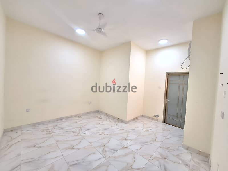 Special Offer!!! l 01 Month Free | 3 Bhk With 4 Bathroom | In Arad 13